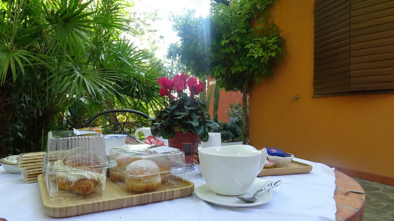 Garden Fuorirotta Bed & Breakfast San Giovanni Teatino Ngoại thất bức ảnh